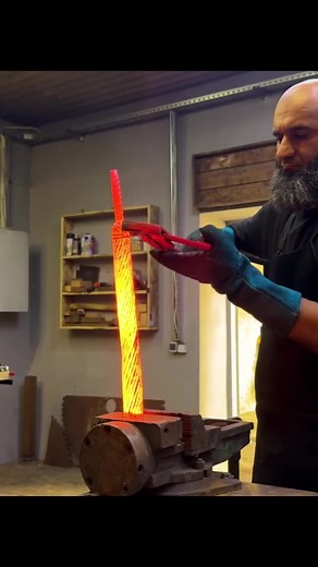 Crafting a Battle-Ready Kukri from Steel
