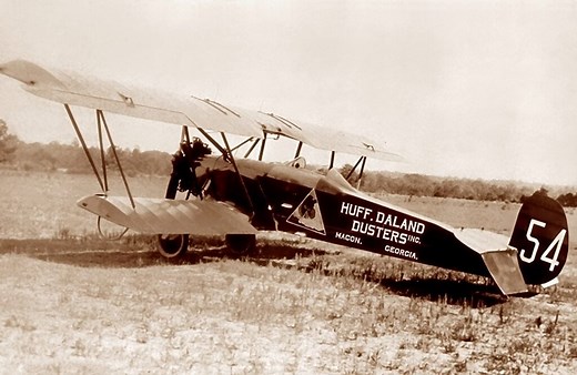Delta Just Claimed It’s 100 Years Old—But United Airlines Actually Takes That Crown First Next Year - View from the Wing