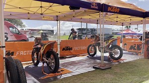 KTM riders Shayna Texter #52 and Max Whale pulling in after running a test session to download with the team 🔧 | American Flat Track