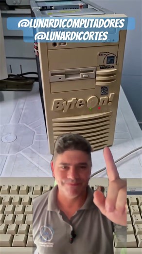 Internet relics byteon with Bigfoot Quantum hard drive. By @MicroRetrôAtivo