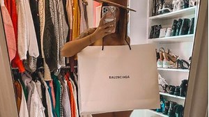 #Shoppingbagchallenge : ce nouveau challenge d'Instagram tourne au grand n'importe quoi !