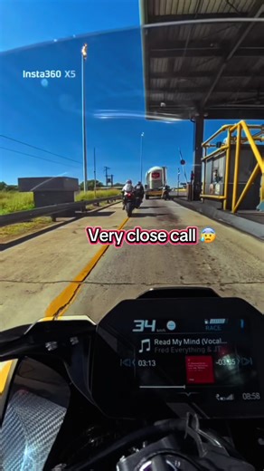 Do we need dedicated lanes for bikes at the toll gates???