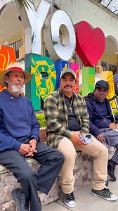 🎄✨ ¡La magia de la Navidad está por llegar! ✨🎄 Este viernes 5 de diciembre a partir de las 4:00 p.m. acompáñanos en el esperado encendido de nuestro árbol navideño. Un evento lleno de alegría para toda la familia, habrá: 🎁 Regalos y sorpresas 🎶 Música en vivo para disfrutar 🥁 🎇 Fuegos pirotécnicos que iluminarán el cielo 🍵 Un delicioso ponche navideño 🎉 Concursos y diversión para todos Invita el señor alcalde y su concejo municipal. Los esperamos | Municipalidad de Barillas