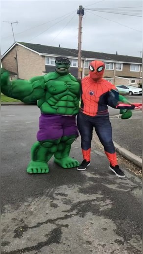 Hulk n Spiderman, hold me close! #hulk #spiderman