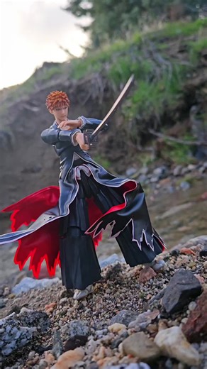 Quick Poses After the Rain with Ichigo and Byakuya