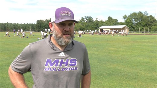 Marianna says goodbye to Bulldogs’ head football coach