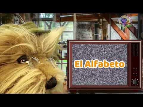 Dog Singing the Classic ABC's in Spanish | Trovadog | Canta Conmigo El Alfabeto. Little Book Farmers