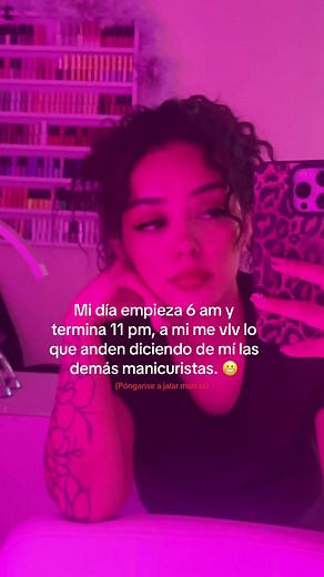 Un día en la vida de una manicurista