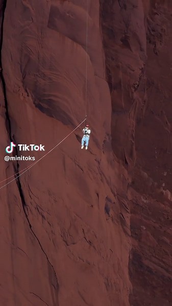 Amazing Spider-Man Rope Swing Adventure