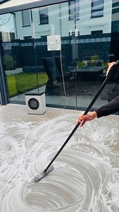 Ecovacs Winbot W3 smart window cleaning robot