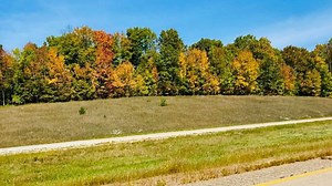 Fall foliage peeking out as astronomical fall begins in Northeast Wisconsin