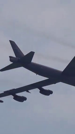 BREAKING 🇺🇸🇮🇷: U.S. B-52 bombers now flying over Iran — Gen. Dan Caine says American air superiority is in full control. “No more cruise missiles needed.”