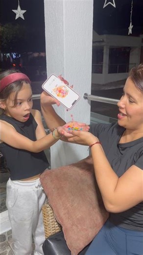 Sweet surprises 🤭cute 🍇🍒🍎🍏 #viralshort #humor #comedy #ibañezfamily