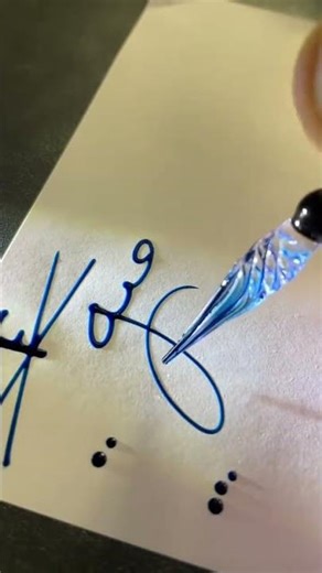 [F] How to write a signature that stands out from the crowd #signaturedesign #Englishsignature