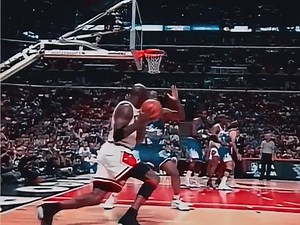 Beautiful paintings #nba #MichaelJordan