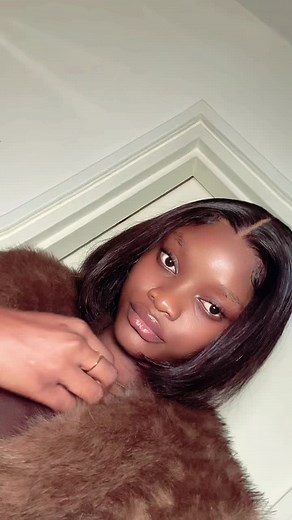 Vidéos de Delphine Bola (@delphinebola) avec son original - Fanny Kembo Muasi Ya Bolingo