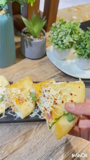 New recipe/ stuffed pizza#food #recipe #cooking #foodie