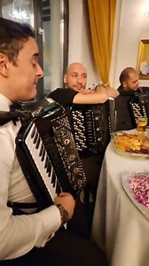 144K views · 2.7K reactions | Dragii mei colegi și chiar frați...