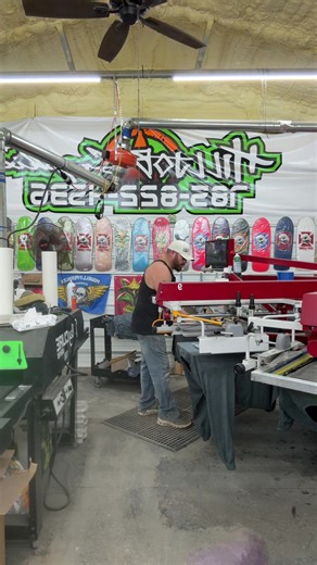 #hilljobgraphix #viral #screenprint #anatol #volt | bolt