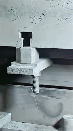 Title: 7075 Aluminum Large Aircraft Runway Lights: High-Quality Forging, Red Hot Wishes