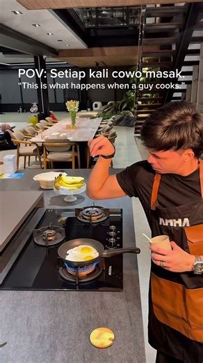 Semua cowo sama aja iya ga sii??