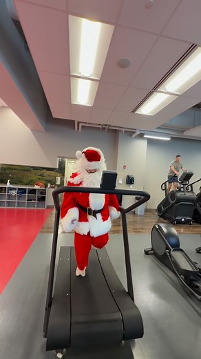 15 shares | Santa’s been trying to train for Race of the Santas… But...