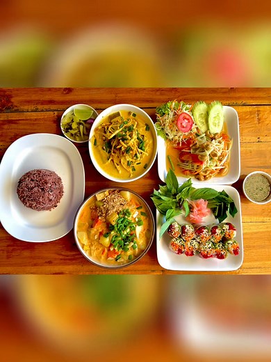 Yummy yummy 🥰🥰🥰 | Aum Vegetarian Restaurant