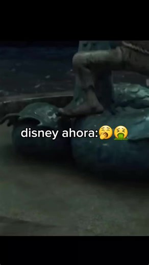 Frollo y los Villanos Olvidados de Disney: Una Mirada Retro