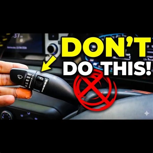How not to use the car wiper ⚠️✋🛑 #automobile #diy