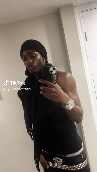 Discover the All-Black Style in Underground Music