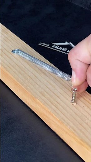 ‏Effortlessly tighten the spring using a thread. #DIYTip