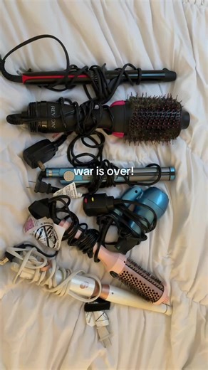 Quick Hair Curl Disaster: What Happened?