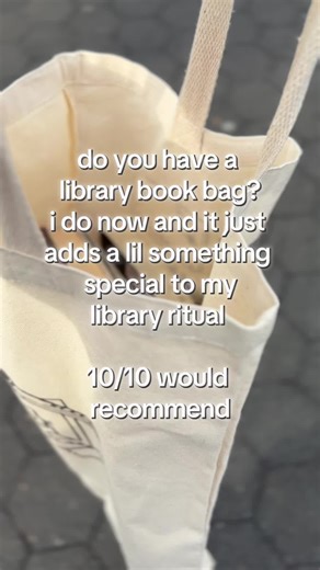 Library Book Tote Bag: A Touch of Nostalgia
