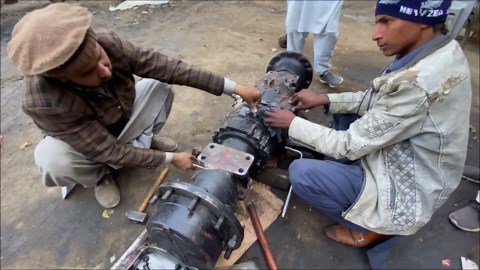 Fixing the Sound of a Faulty Differential Gear in a Dynapak Roller