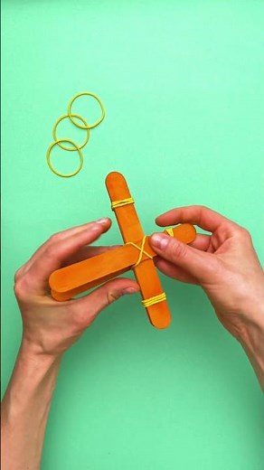 Spoon Catapult Challenge: Fun DIY with Mom! 🎯