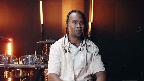 AKLOT Acoustic-Style Electric Drum Set: Independent 16’’ Wooden Bass Drum and 12’’ Snare, Triple-Zone Ride Cymbal, Standalone Hi-Hat, Full Mesh Pads, 460 Sounds, USB MIDI, Throne, Sticks (B-CORE543)