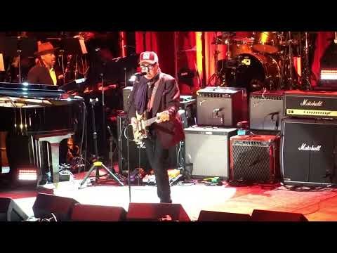 Elvis Costello - Peace Love & Understanding 3-5-26 Beacon Theater, NYC