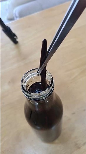 #shorts How to Make Homemade Vanilla Extract | Natural Vanilla Extract | Homemade Extracts