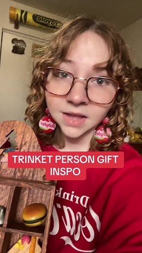 Creative Trinket Display Ideas: Maximizing Space for Your Collection