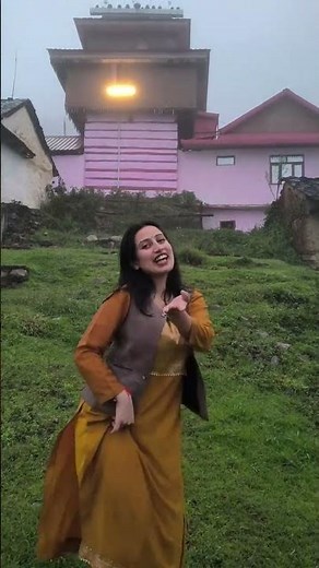mere kamla ruje pahadi song