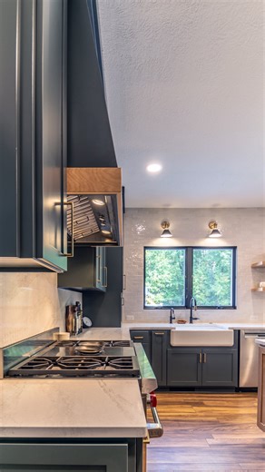 HTZ Design + Build on Instagram: "When they said ‘all I want is a new kitchen’… we took it literally. Send this to them so they know what’s on your wishlist 😉 #design #designbuild #interiordesign #kitchendesign #designbuildfirm #kitchenremodel #homedesign #kitchenrenovation #designinspiration #designbuildcompany #christmas"