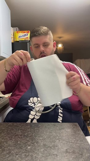 Prepare a Fresh Salad in Your Kitchen Easily