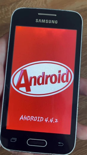 Experience Android 4.4.2 KitKat on Your Samsung Device