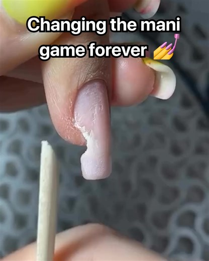 🎨 1.3M Nail Lovers Can’t Be Wrong! Get flawless, long-lasting dip nails without the salon. Choose from 100 shades and create the perfect mani at home! 💅 Easy, mess-free, and lasts up to 6 weeks! | Nailboo