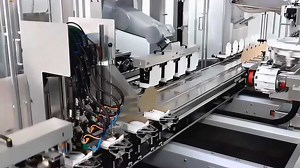 科技探秘：德国博世全自动化生产线，这套设备不少于八百万