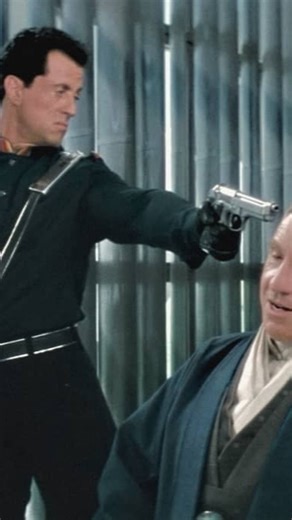 InvulnMaster on Instagram: "LA TECNICA AUTENTICA ELIMINA IL PROBLEMA O SE NE NUTRE? In Demolition Man viene proclamata la scomparsa dei problemi: “assenza di stimoli sconfortante". Una società senza problemi è una società ferma, senza movimento, sviluppo e possibilità stessa della trasformazione. La volontà di potenza autentica non tollera questa quiete: non perché rifiuti la soluzione dei problemi, ma perché si alimenta del loro continuo riemergere. Il problema non può mai essere definitivament