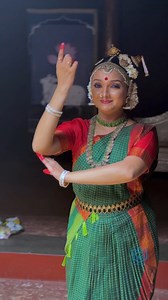 157K views · 43K reactions | Freestyling fearlessly… under full HD surveillance.Wrapping up the photoshoot with laughter and moments worth remembering.❤ | Saranya Mohan | Facebook