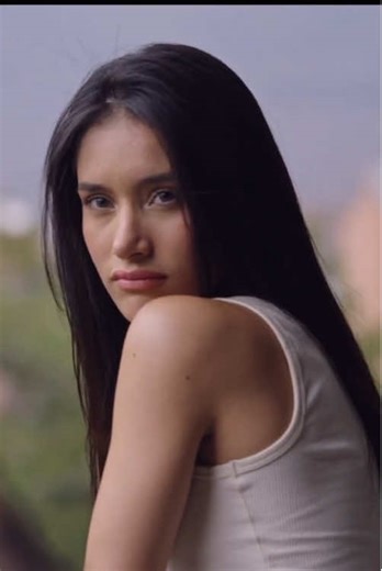 USAUK (@louesu)’s videos with Monkeys Spinning Monkeys - Kevin MacLeod & Kevin The Monkey