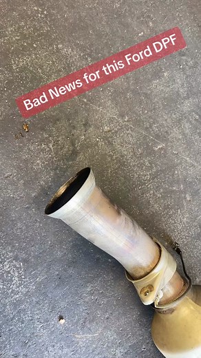 this is a Ford DPF Assembly, with a breached or cracked DPF bypassing soot down stream #dpfguys #ford #powerstroke
