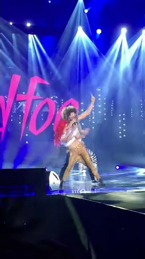 LMFAO Redfoo- New Thang (Singapore/ Live)